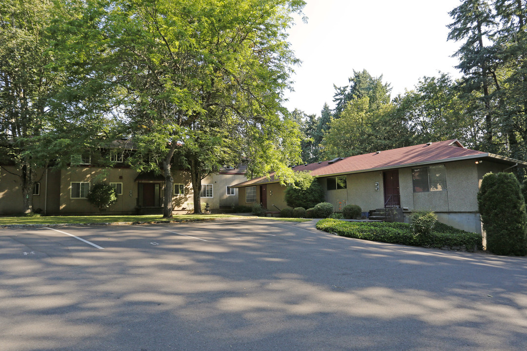 The Orient Apartments in West Linn, OR - Building Photo