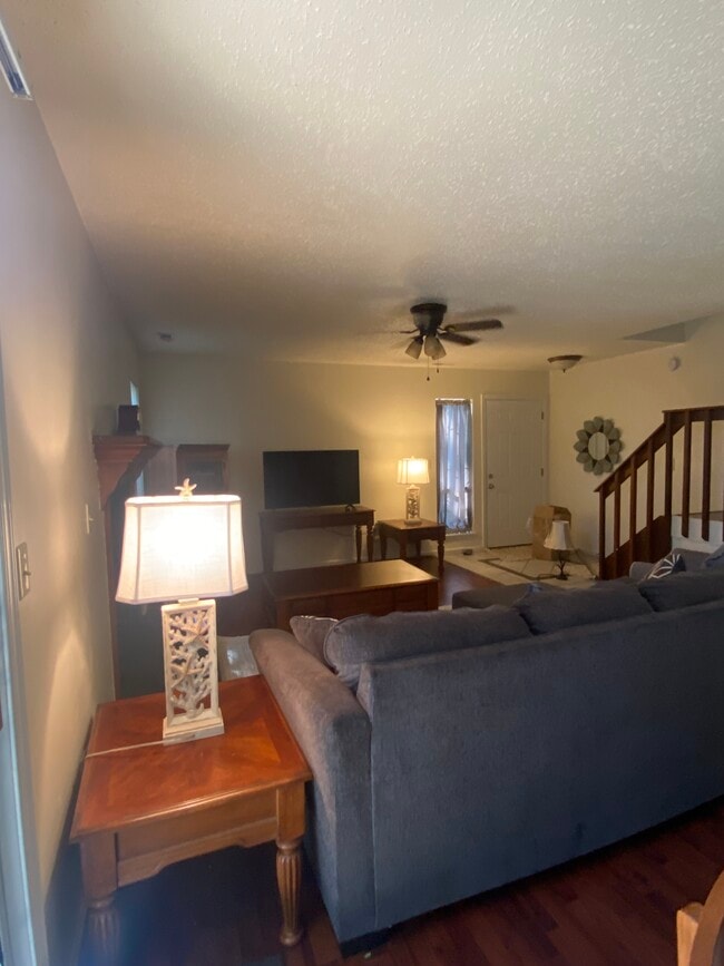 2307 Dorian Ct in Virginia Beach, VA - Building Photo - Building Photo