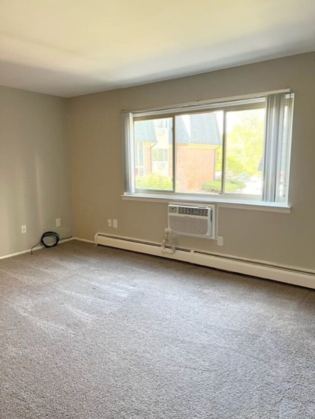 property at 841 Ludlow Ave