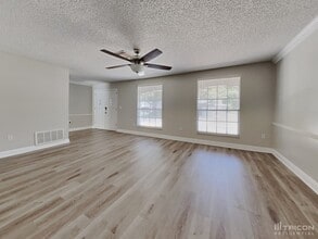 13005 Willoughby Ln in Hudson, FL - Building Photo - Building Photo