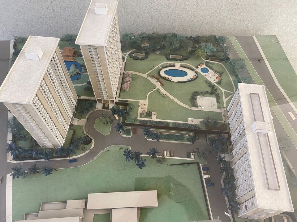 1515 Nuuanu Ave in Honolulu, HI - Building Photo