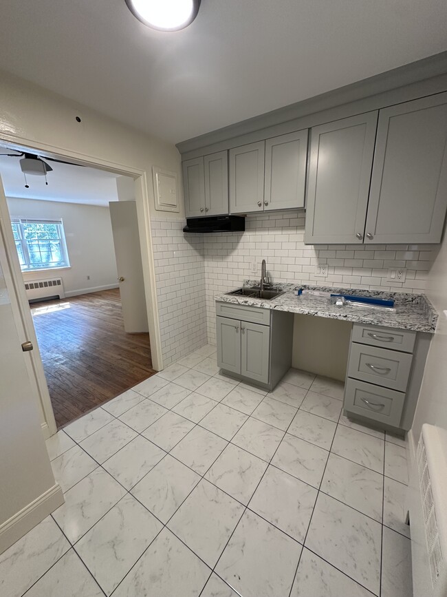 7 Charlesbank Rd, Unit 2
