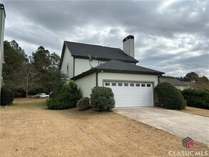 1020 Brighton Ln in Bogart, GA - Building Photo - Building Photo