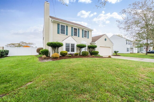 625 Creekwood Dr in Chesapeake, VA - Building Photo - Building Photo