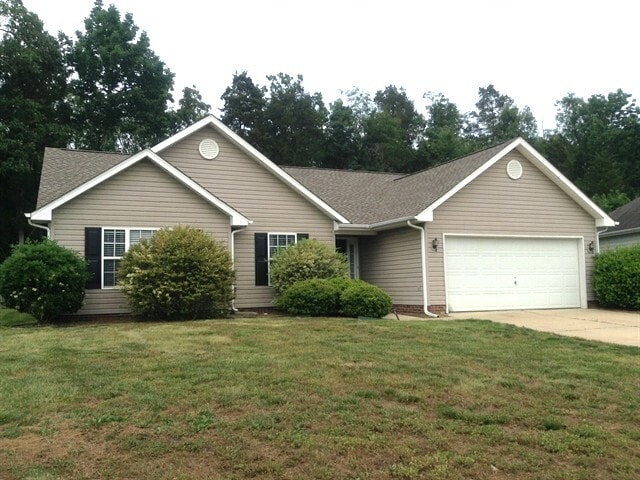 3026 Morning Mist Ln