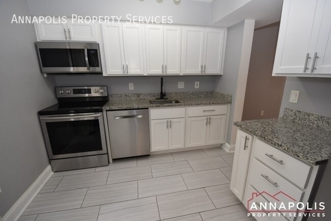 451 Knottwood Ct in Arnold, MD - Building Photo - Building Photo