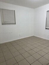 1766 NW 34th Ave in Fort Lauderdale, FL - Building Photo - Building Photo