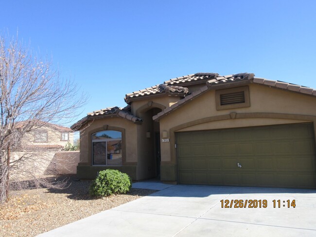13921 S Camino El Becerro in Sahuarita, AZ - Building Photo - Building Photo