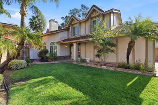 29016 Lillyglen Dr in Santa Clarita, CA - Building Photo
