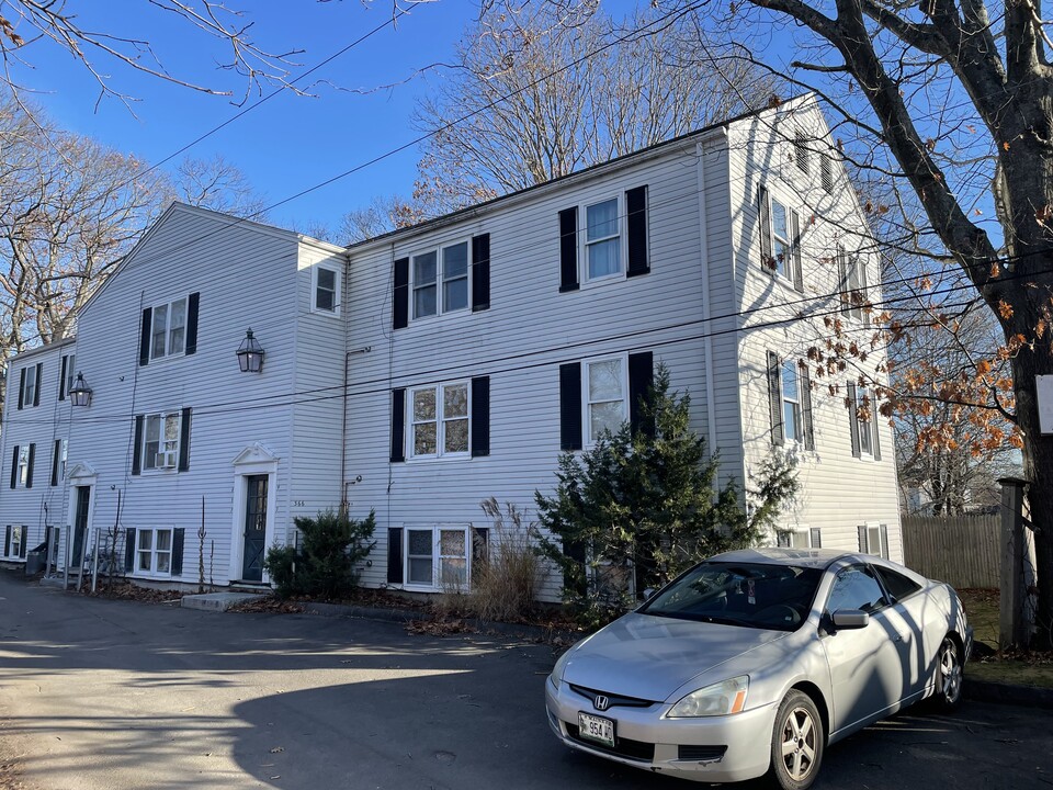 366 Cottage Rd in South Portland, ME - Building Photo