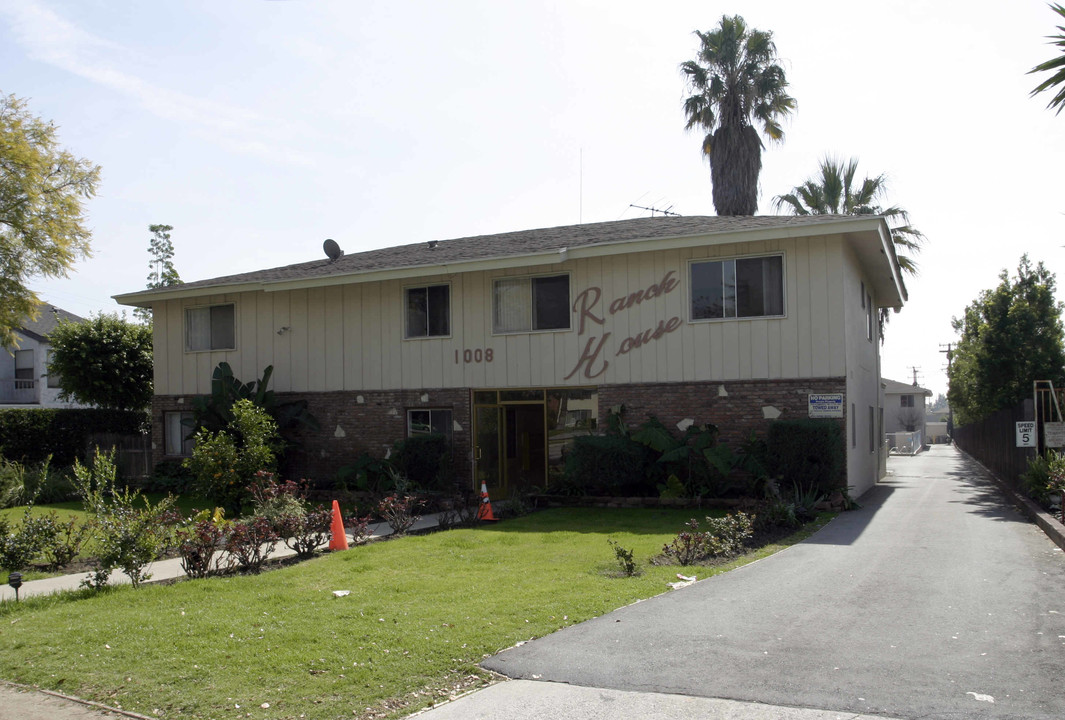 Ranch House Apartments in Arcadia, CA - Building Photo