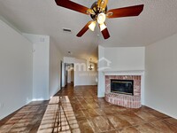 6404 Fern Meadow Dr in Fort Worth, TX - Foto de edificio - Building Photo