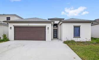 6337 Chorus Dr in Mascotte, FL - Building Photo