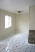 3364 Alouette Cir, Unit #2 in Ft. Myers, FL - Building Photo - Building Photo