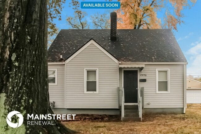 property at 2906 Wyandotte Ave