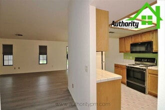 3610 Sunwood Dr in Redding, CA - Building Photo - Building Photo