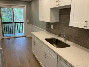 115 Fillow St in Norwalk, CT - Building Photo - Building Photo