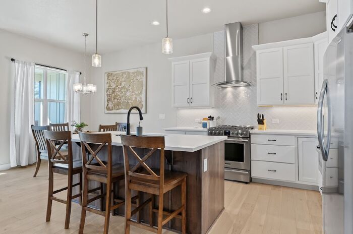 1475 Harebell St in Berthoud, CO - Building Photo