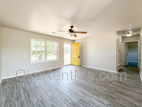 2701 Yorkshire Ave in Moore, OK - Building Photo - Building Photo