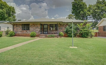 610 N 6th Ave in Purcell, OK - Building Photo - Building Photo