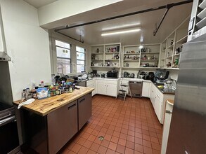 2438 Warring St in Berkeley, CA - Building Photo - Building Photo