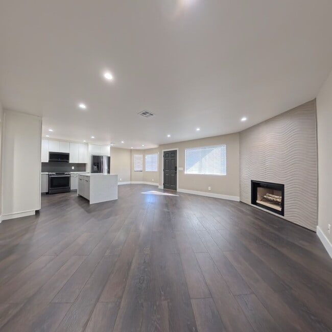 property at 2709 Beaver Creek Ct