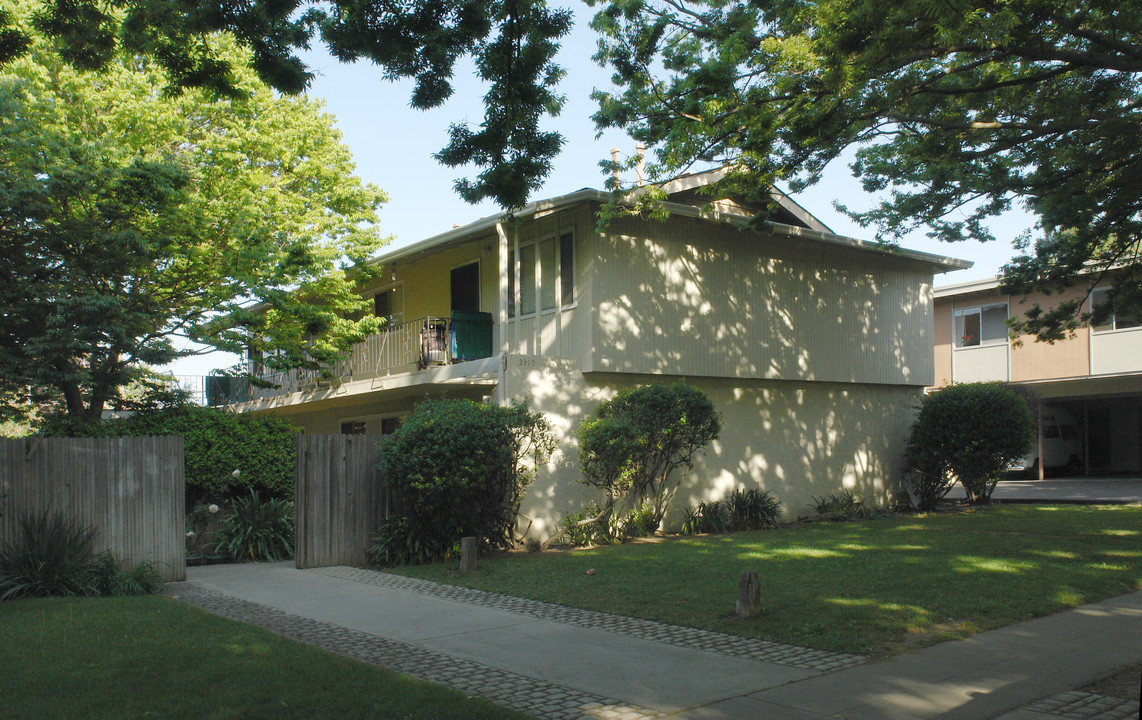 2315 Pauline Dr in San Jose, CA - Foto de edificio