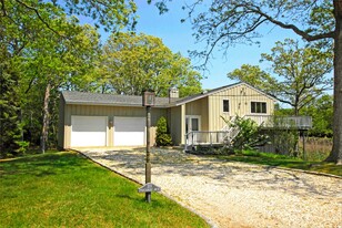 21 Peconic Ave