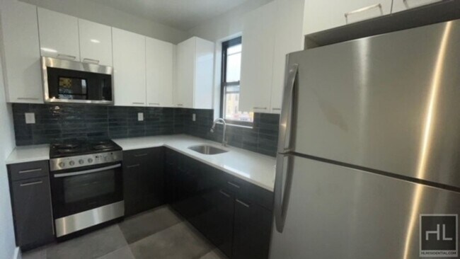 BRAND NEW CONSTRUCTED  MODERN  1 BEDROOM w in Brooklyn, NY - Building Photo - Building Photo