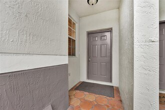 3752 San Simeon Cir in Weston, FL - Building Photo - Building Photo