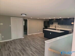 3212 Reynolds Dr NW in Huntsville, AL - Building Photo - Building Photo