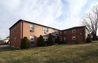 East Hartford in East Hartford, CT - Building Photo - Building Photo