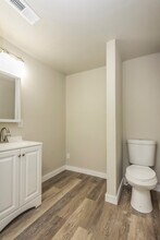 4912 SW 13th St in Des Moines, IA - Building Photo - Building Photo