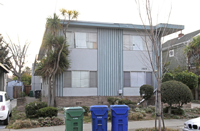 1622 Broadway in Alameda, CA - Foto de edificio - Building Photo