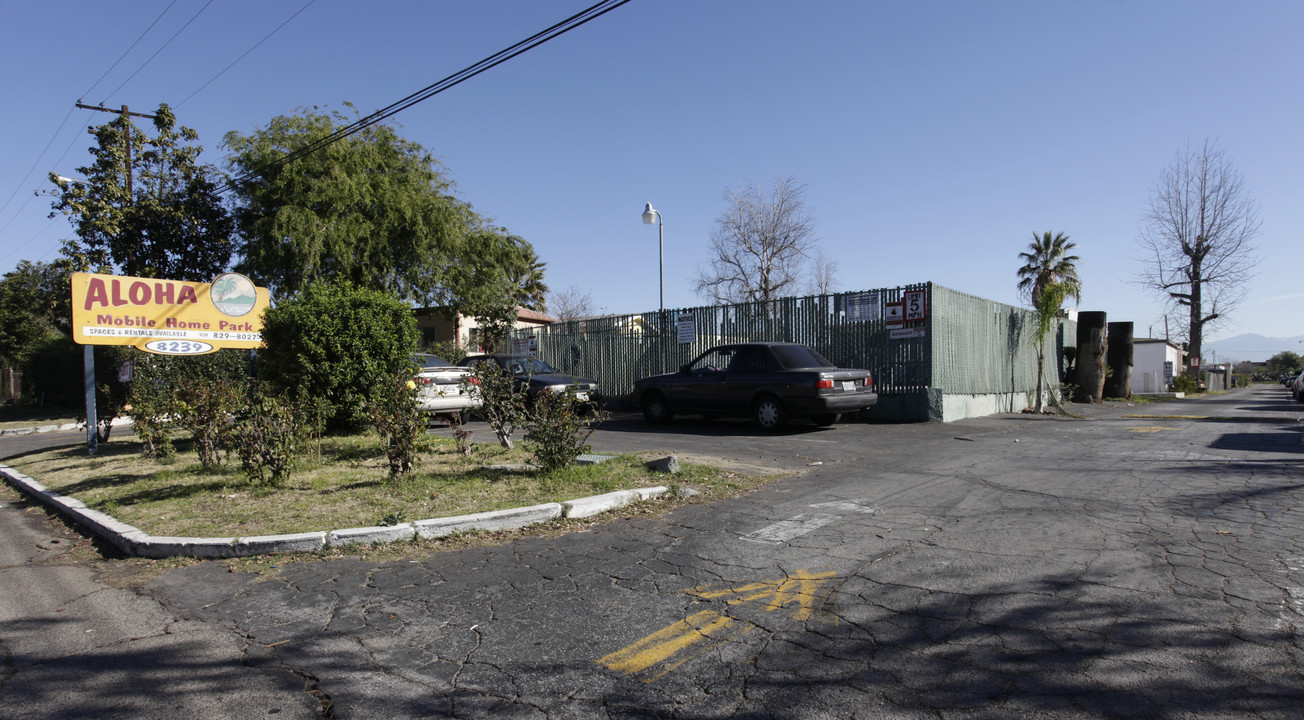 Aloha Mobile Home Park in Fontana, CA - Building Photo