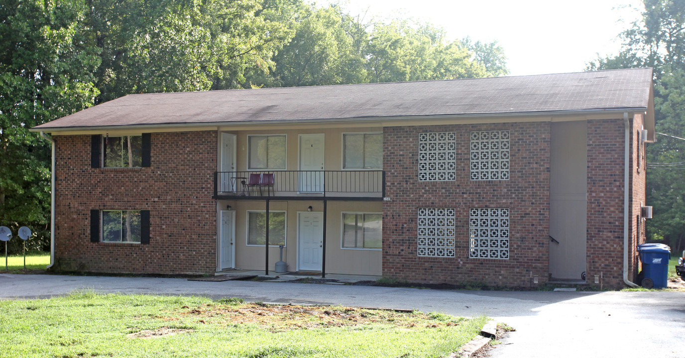 3501 Glendale Dr in Archdale, NC - Building Photo