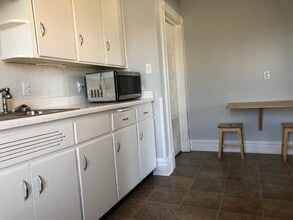 416 La Salle Ave, Unit 2 in St. Joseph, MI - Foto de edificio - Building Photo