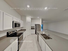 4073 Tug Hl Ln in Osteen, FL - Building Photo - Building Photo