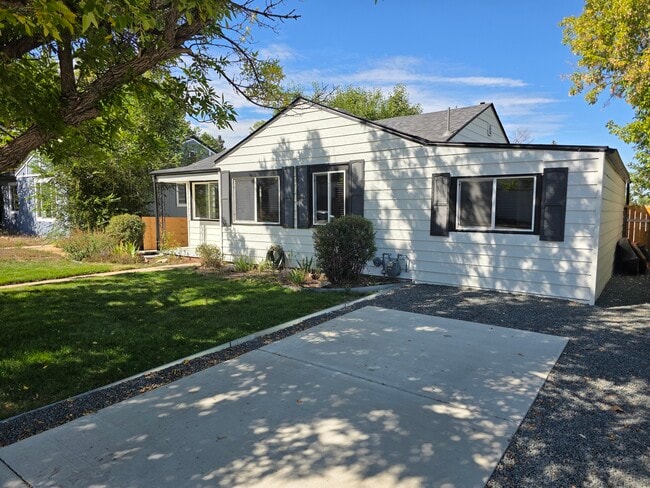 1765 W Virginia Ave in Denver, CO - Building Photo - Building Photo