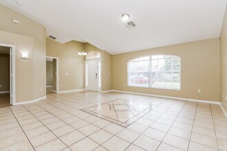 1120 Roan Ct in Kissimmee, FL - Foto de edificio - Building Photo