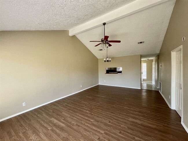 2314 Spring Dusk Dr in Spring, TX - Building Photo - Building Photo