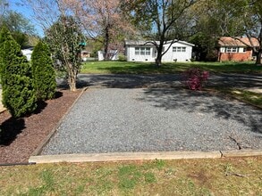 4832 Holbrook Dr in Charlotte, NC - Building Photo - Building Photo