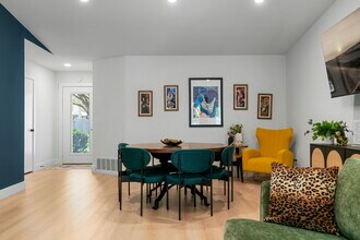 7507 Bender Dr in Austin, TX - Building Photo - Building Photo