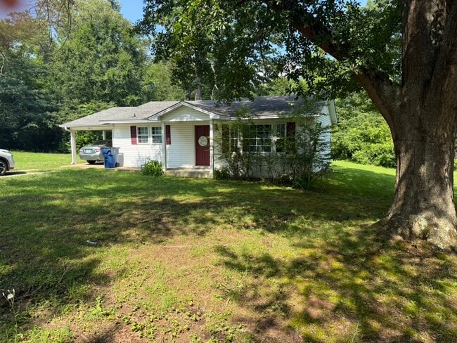 property at 903 S Roberts St