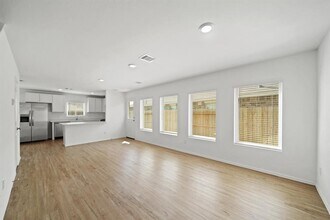 7210 Clover Chase Dr in Katy, TX - Building Photo - Building Photo