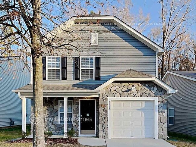 property at 1215 Pinehaven Ct