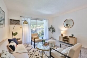 1760 Halford Ave in Santa Clara, CA - Building Photo - Building Photo