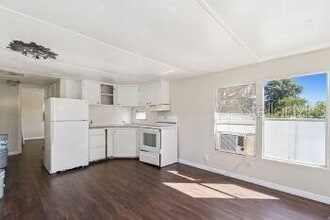 2854 Lake Alfred Rd in Winter Haven, FL - Building Photo - Building Photo