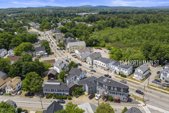 124 N Main St in Rochester, NH - Building Photo - Building Photo