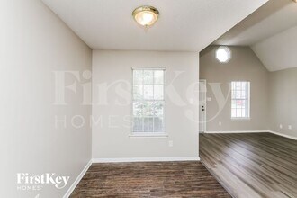 1582 Beaver Trail Dr in Memphis, TN - Building Photo - Building Photo
